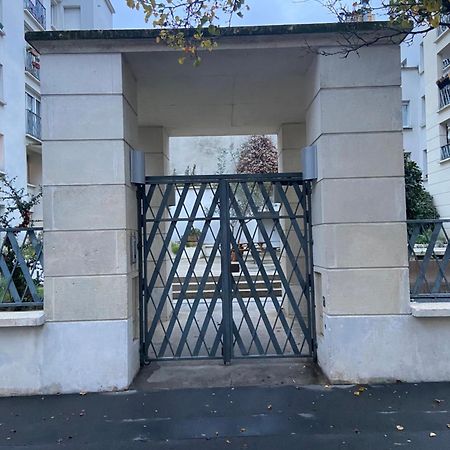 Cosy Appart Proche Paris Saint-Denis (Seine-Saint-Denis) Exterior foto